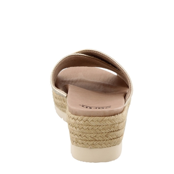 👣EARTH Madena Marigold Slides gold footwear - Picture 4 of 16